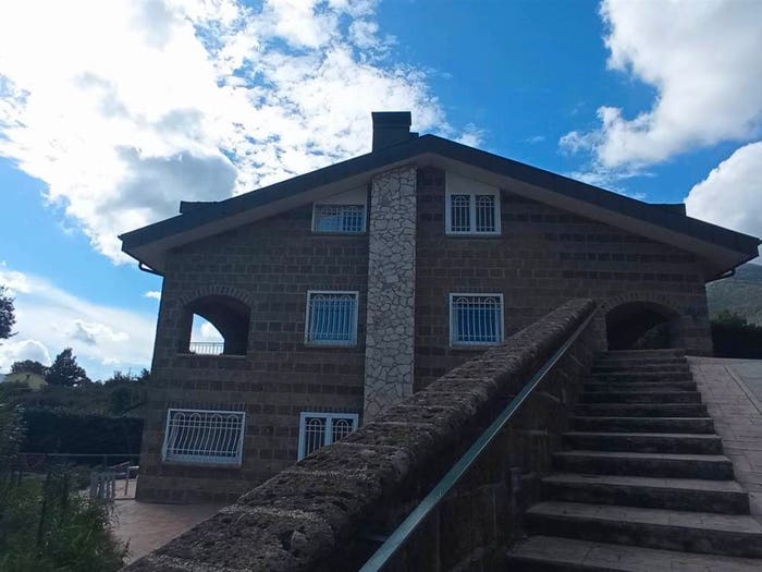 Casa con 6 locali in vendita in Zona pennini, Valle Pennini Sant'Eustachio, Avellino