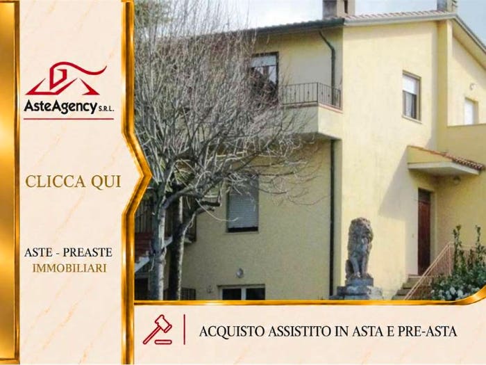 Appartamento con 5 locali in vendita in Via Tiberina, Collepepe, Collazzone
