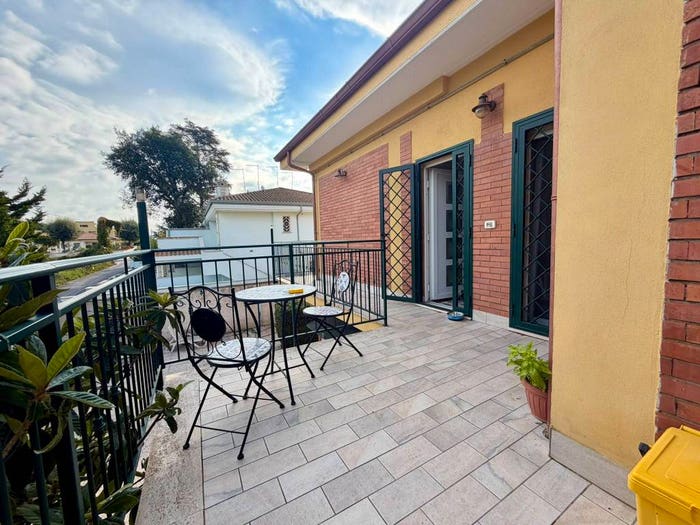 Casa con 6 locali in vendita in Via dei Frassini, Villa Claudia, Anzio