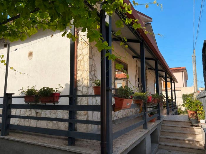Casa con 6 locali in vendita in Via Iacopo Sannazzaro, Centro, Avezzano