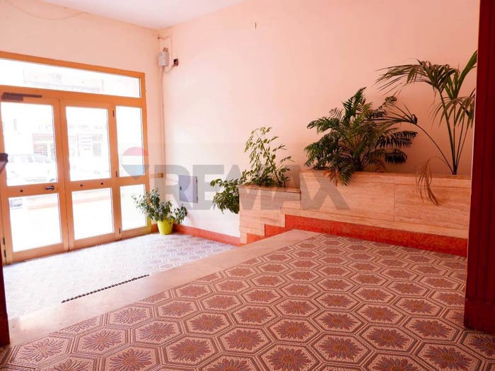 Appartamento con 5 locali in vendita in VIA DE FRANCISCIS, Centro Storico Corso Trieste, Caserta