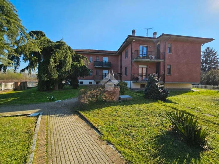 Appartamento quadrilocale in vendita in Via Dante, Ghiare Madonna, Incisa Scapaccino
