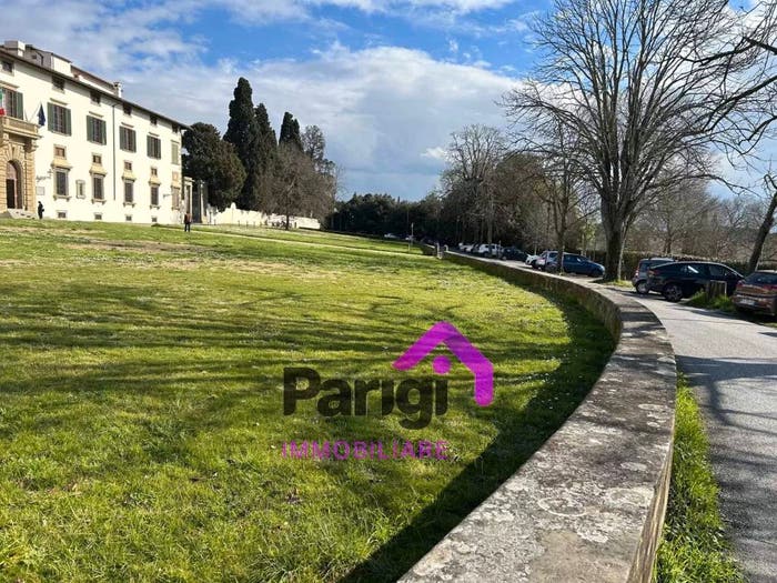 Appartamento con 5 locali in vendita in Via del Pontormo, Castello, Firenze
