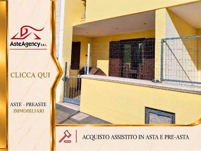 Appartamento quadrilocale in vendita in Via Badisco, Uggiano la Chiesa