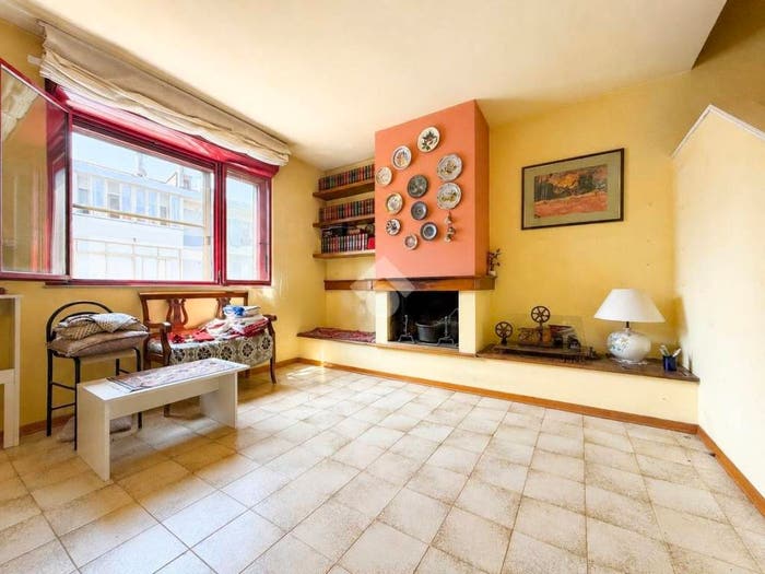 Appartamento con 6 locali in vendita in Via Carlo Darwin, Via Fiorentina, Arezzo