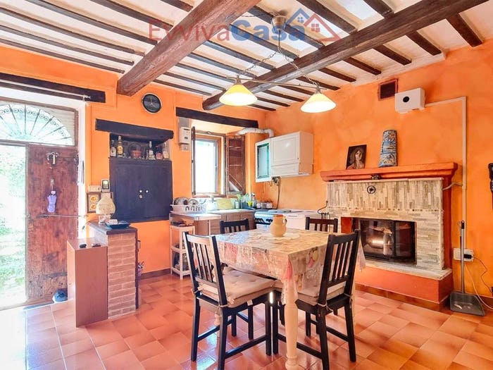Casa con 5 locali in vendita in Località Capo di Rio, Cingoli