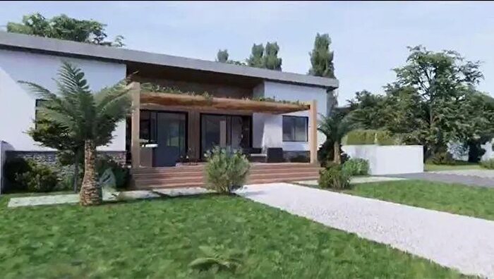 Casa quadrilocale in vendita in Viale Padre Pio da Pietralcina, Capaci