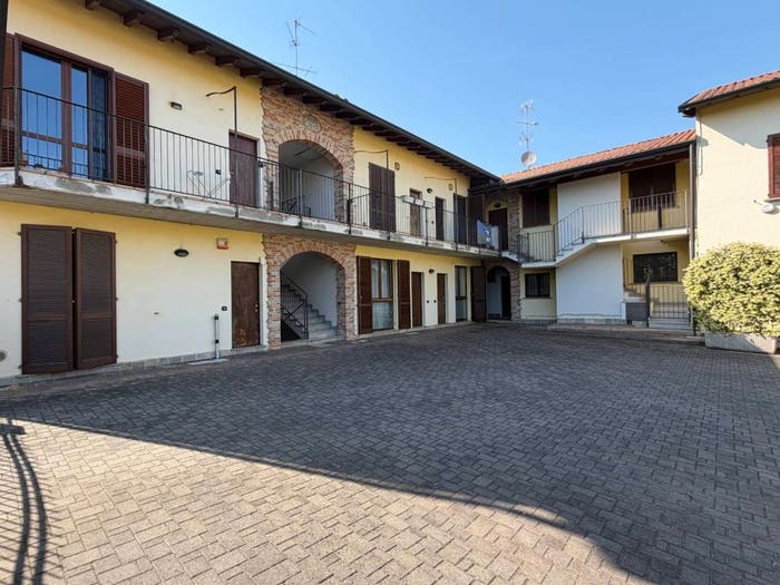 Appartamento bilocale in vendita in Cascina Cascinella, Centro, Bernareggio