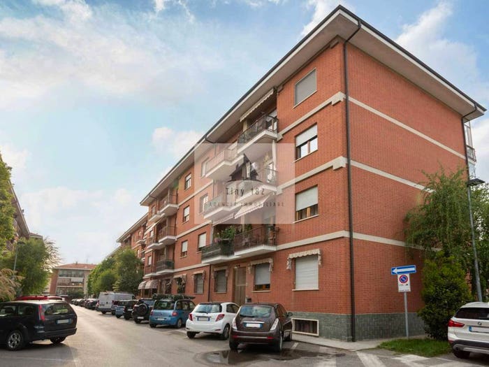 Appartamento trilocale in vendita in Via Silvio Pellico, Centro, Bra