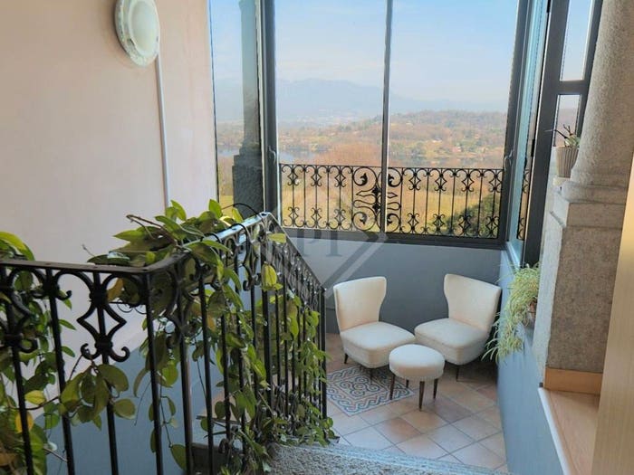 Casa con 5 locali in vendita in Via Maggiore, Cadrezzate con Osmate
