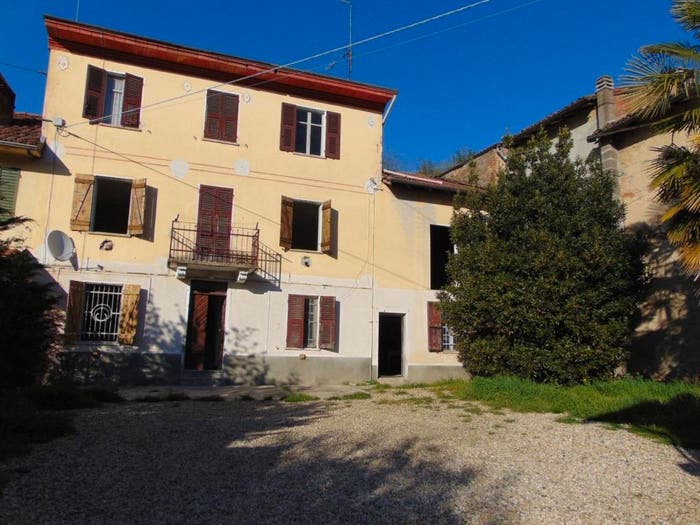 Casa con 6 locali in vendita in Via Silva, Bruno
