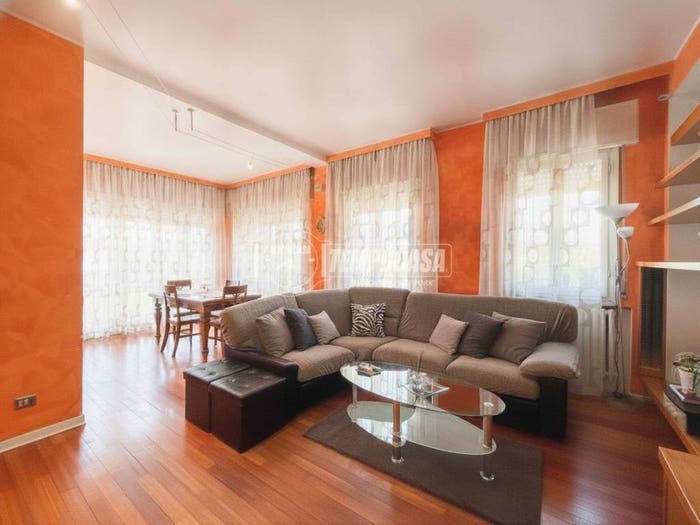 Appartamento quadrilocale in vendita in Via Aldo Moro, Centro, Casalgrande