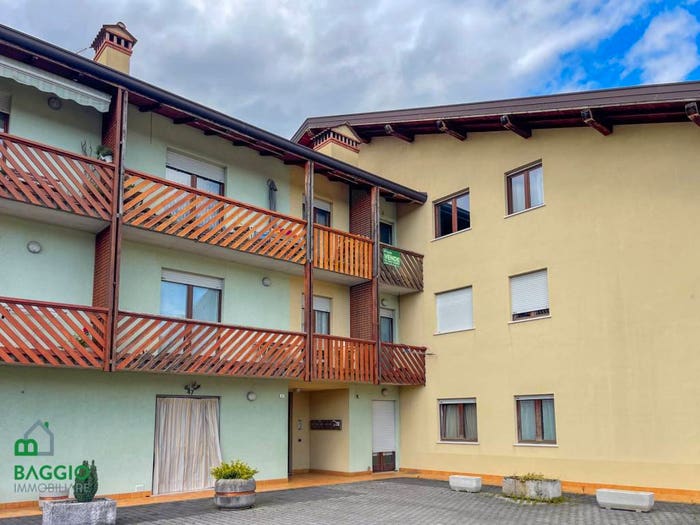 Appartamento con 6 locali in vendita in VIA PALMAN, Trichiana, Borgo Valbelluna