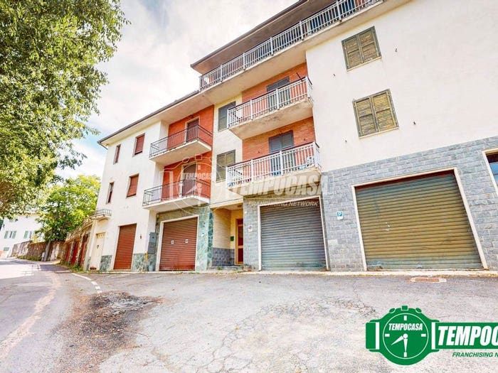 Casa con 6 locali in vendita in Viale Papa Giovanni XXIII', Cartosio