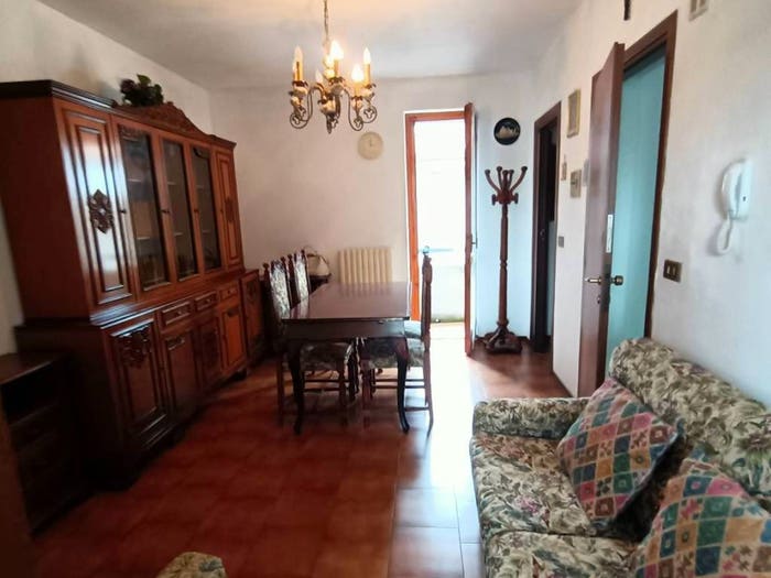 Appartamento trilocale in vendita in Via Giacomo Puccini, Centro, Pianello Val Tidone