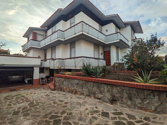 Casa con 5 locali in vendita in Centro, Oristano