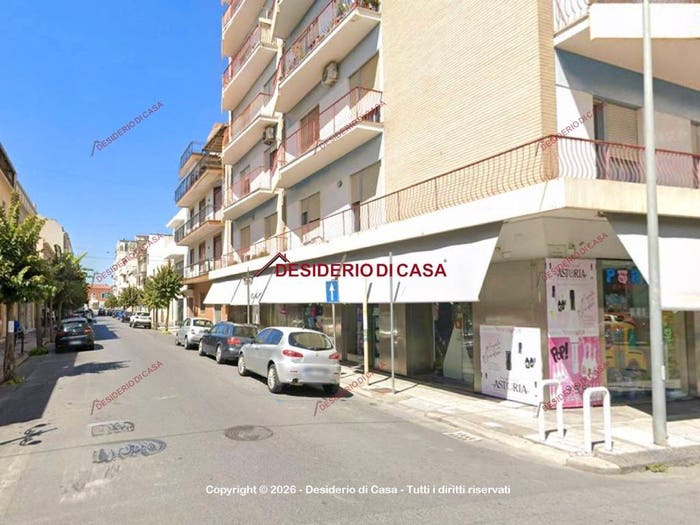 Appartamento quadrilocale in vendita in Via Umberto I, Centro, Barcellona Pozzo di Gotto