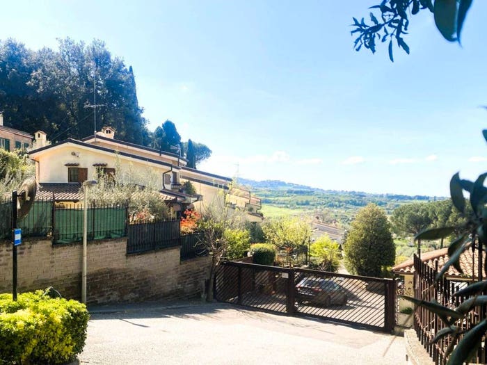 Casa con 6 locali in vendita in Via Anagnina, Molara, Grottaferrata