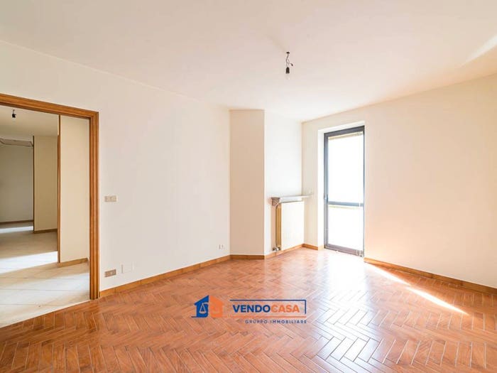 Appartamento con 5 locali in vendita in Via Saluzzo, Centro, Dronero