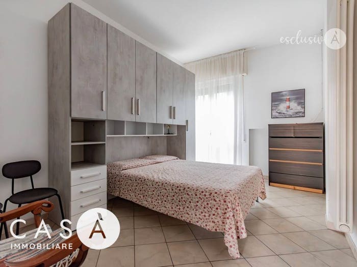 Appartamento trilocale in vendita in Viale Antonio Canova, Valverde, Cesenatico