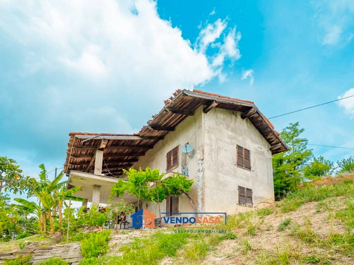 Casa con 5 locali in vendita in Località Botti, Farigliano