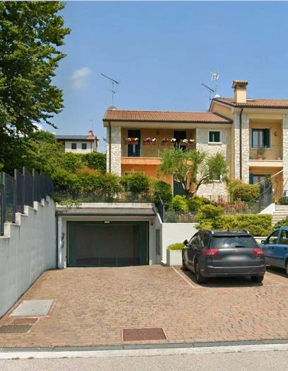 Casa con 6 locali in vendita in Via San Francesco, Centro, Farra di Soligo