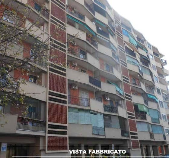 Appartamento trilocale in vendita in Piazza za Cardinale Pietro Gasparri, Comasina, Milano
