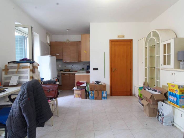 Casa trilocale in vendita in Via Gaetano e Giuseppe De Lillo, Puccianiello, Caserta