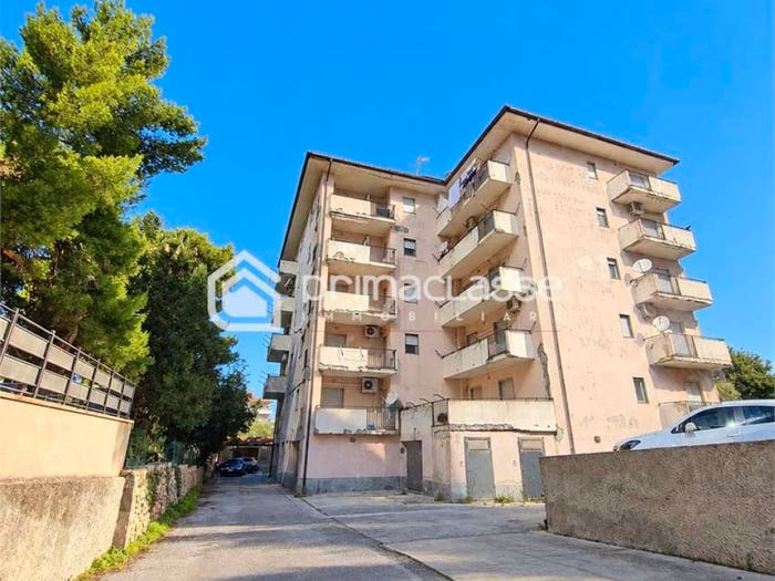 Appartamento con 6 locali in vendita in Modica Sorda, Modica