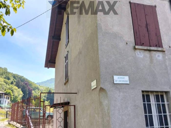 Appartamento bilocale in vendita in Lemna, Faggeto Lario