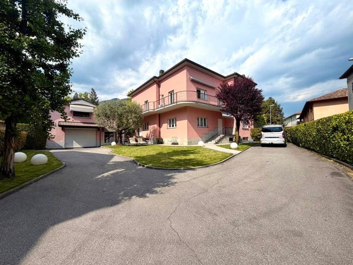 Appartamento trilocale in vendita in Via Giacomo Matteotti, Centro, Albino