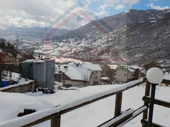 Casa in vendita in Via Sopra La Fontana Castel Di Sangro SNC, Roccacinquemiglia, Castel di Sangro