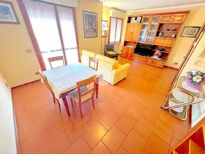 Appartamento trilocale in vendita in Via S Allende, Centro, Colorno