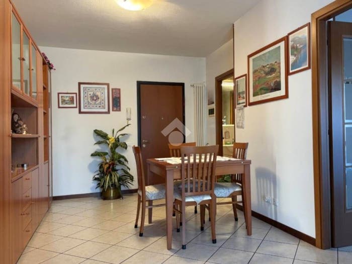 Appartamento trilocale in vendita in Via Venezia, Pontelagoscuro, Ferrara