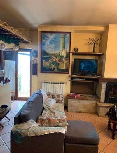 Appartamento quadrilocale in vendita in Via della Ficoraccia, Formello