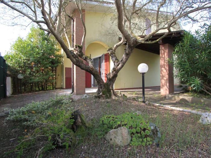 Casa quadrilocale in vendita in Via Marfisa D'Este, Lido degli Scacchi Lido di Pomposa, Comacchio