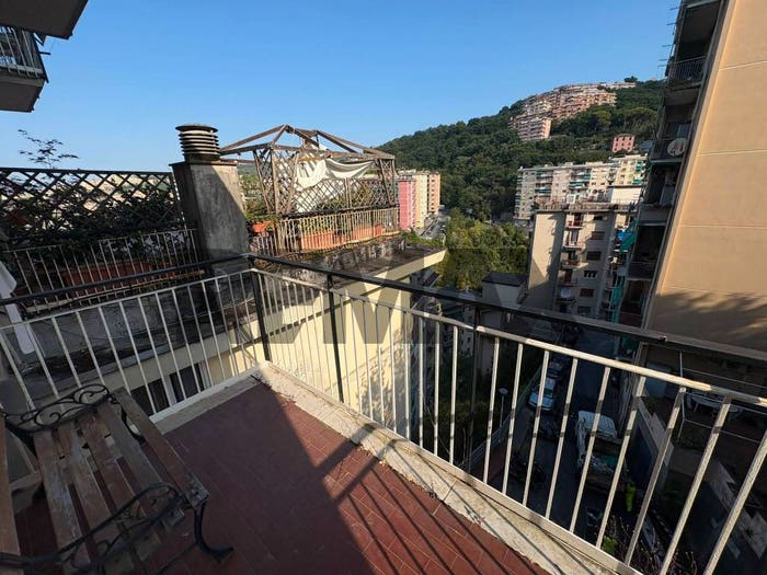 Appartamento quadrilocale in vendita in Via Stefanina Moro, Quezzi, Genova