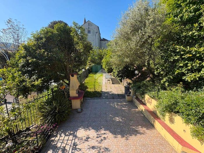 Casa con 5 locali in vendita in Corso Ferdinando Maria Perrone, Borzoli, Genova