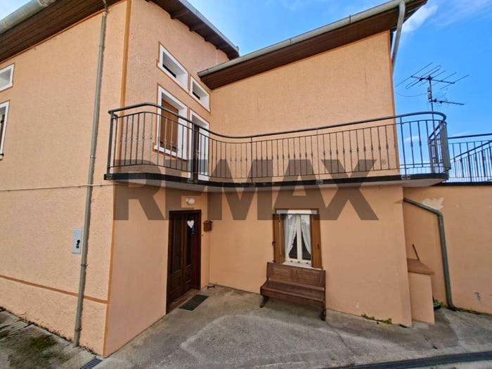 Casa con 6 locali in vendita in Via Placido Fabbris, Pieve D'Alpago, Alpago