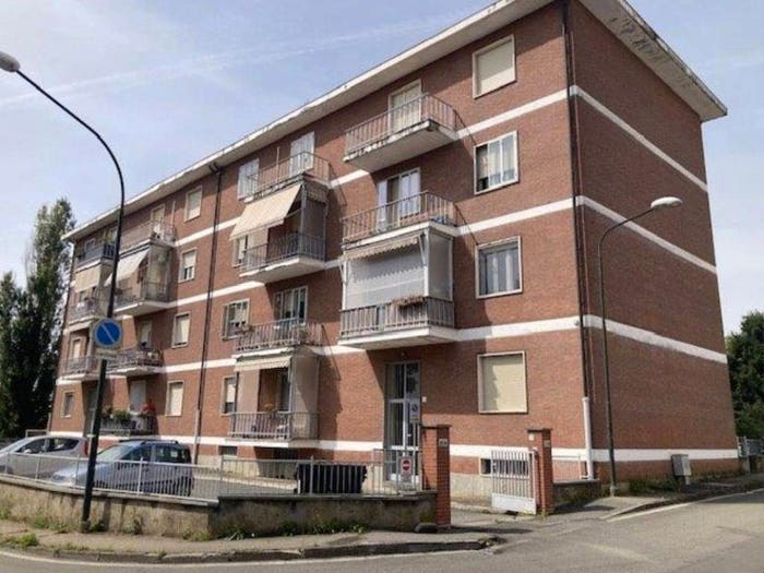 Appartamento quadrilocale in vendita in Strada Cambiano, Semicentro, Chieri