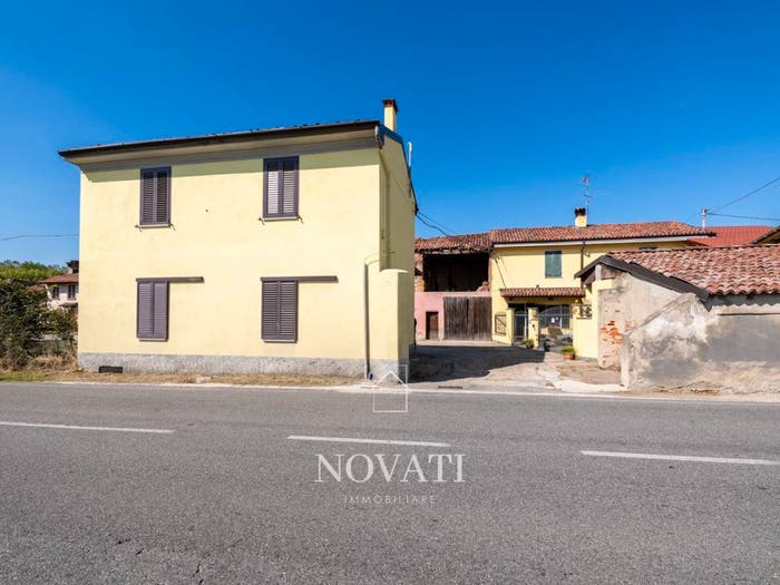Casa trilocale in vendita in Via Statale Mantovana, San Colombano al Lambro