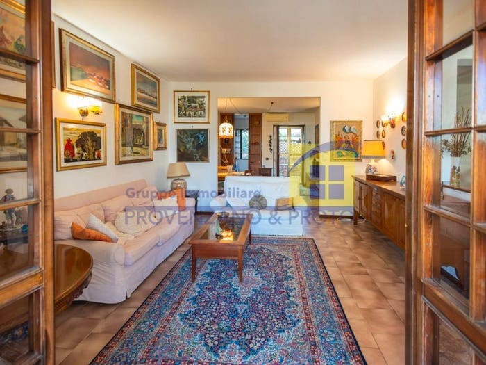 Casa con 6 locali in vendita in Via Farinata degli Uberti, Casale Materdomini, Brindisi