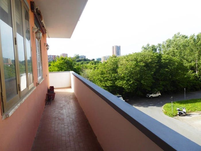 Appartamento con 5 locali in vendita in Piazza Villa Chayes, Goito Montebello, Livorno