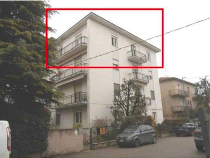 Appartamento in vendita in Via Don Silvio Grigolin, Centro, Soave
