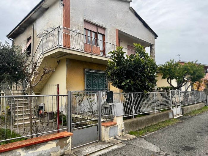 Casa con 5 locali in vendita in Via Danimarca, Pisanova Pardi, Pisa