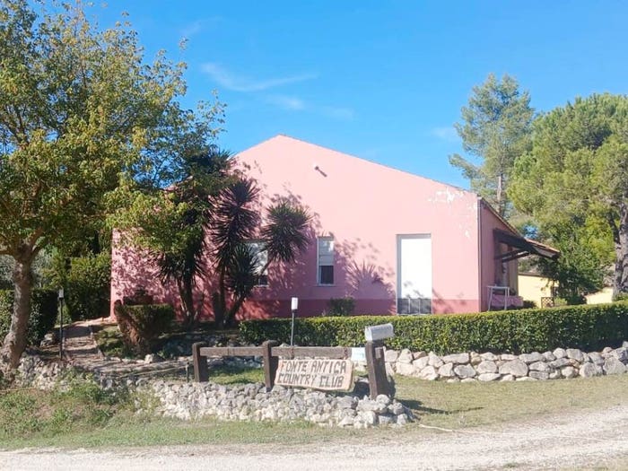 Casa con 6 locali in vendita in Strada Comunale delle Roverelle, Pineto