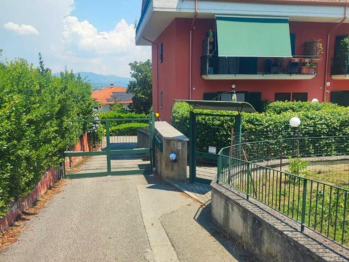 Appartamento quadrilocale in vendita in Contrada Novesoldi, Atripalda