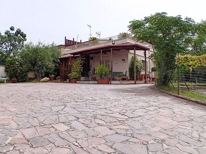 Casa con 5 locali in vendita in Via Cerere Navicella, Anagni
