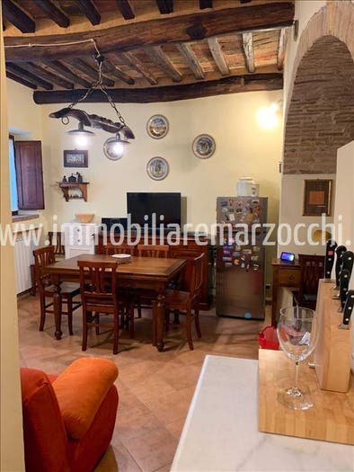 Appartamento bilocale in vendita in Piazza Lama, Lama, Monticiano