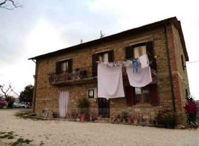 Casa con 6 locali in vendita in Località Toppole, Anghiari